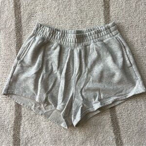 Hollister ultra high rise dad sweat shorts light grey